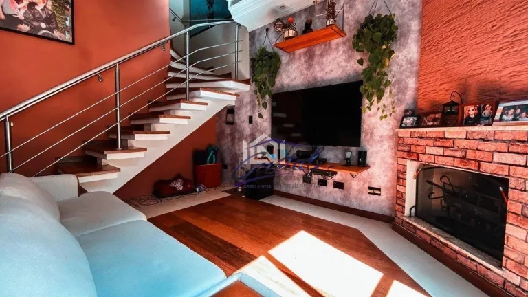 Imagem vendo casa de condomínio Granja Viana