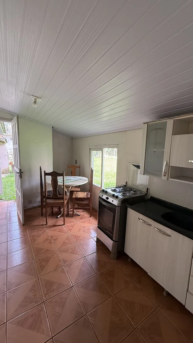 Imagem Casa à venda em Torres, São Braz, com 2 quartos, 100m2
