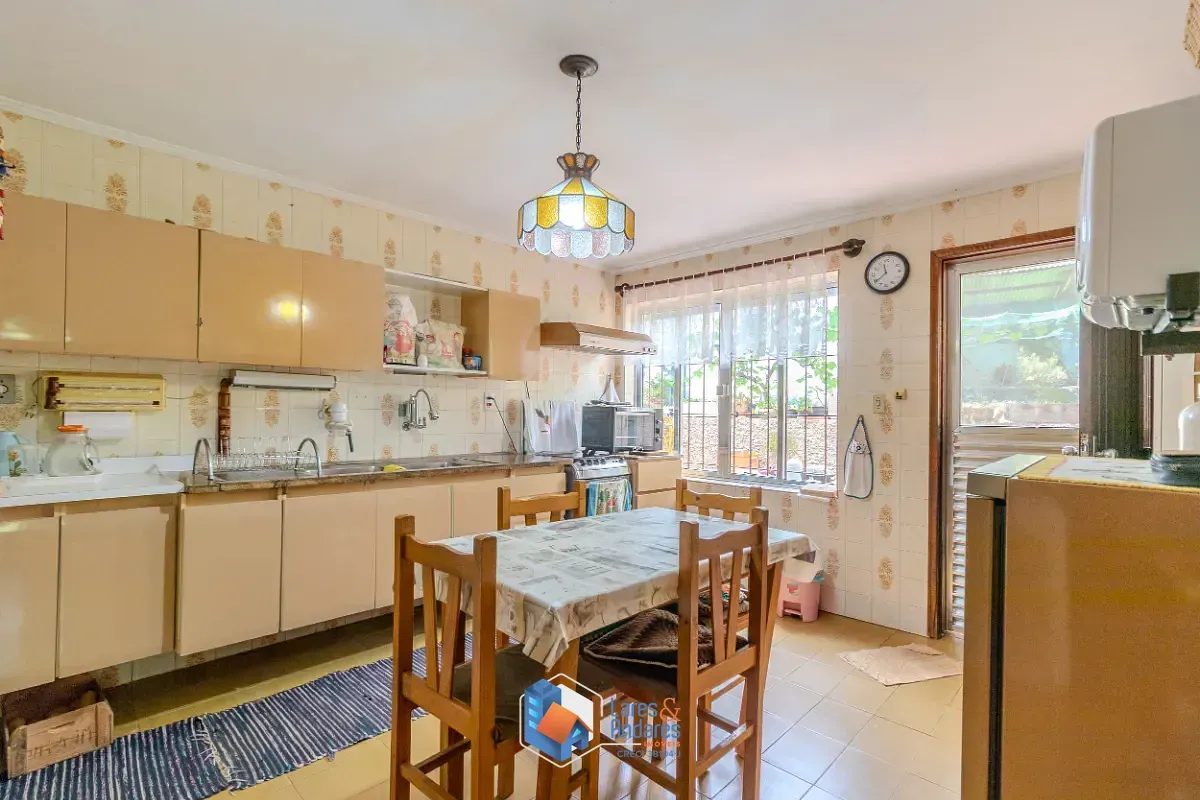 Imagem Casa para venda em Chácara Santo Hubertus com 4 quartos, 277m²