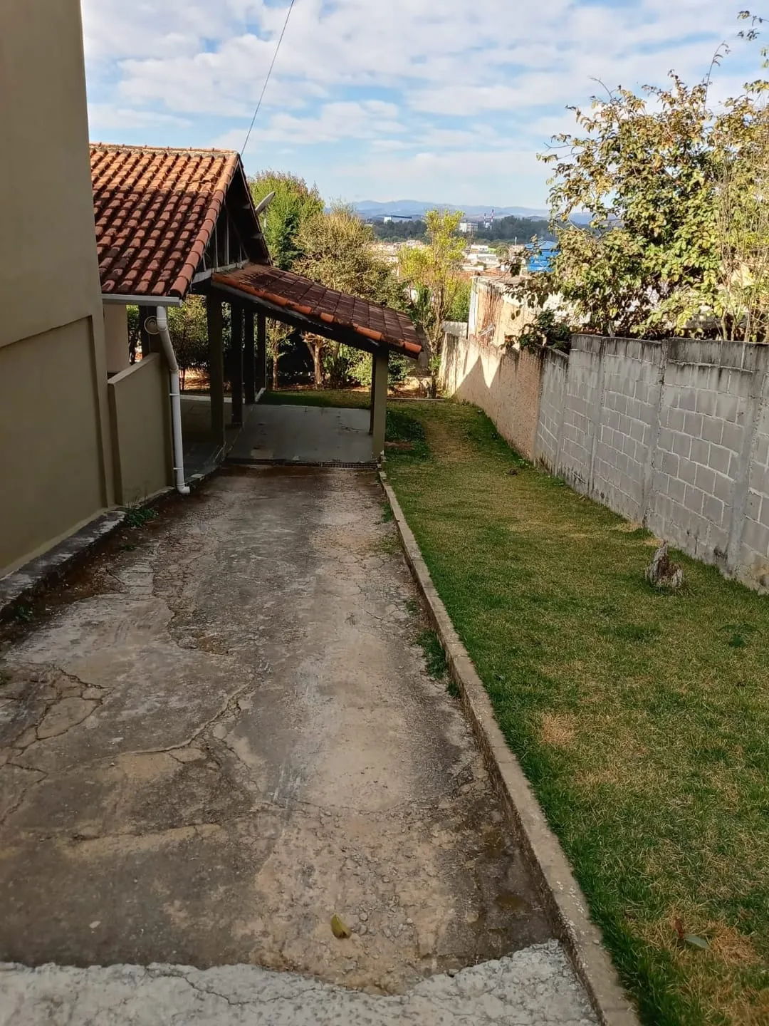 Imagem Casa à venda 2 Quartos, 1 Suite, 4 Vagas, 600M², Jardim do Vale, Guaratinguetá - SP