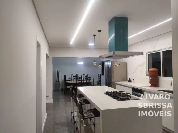Foto do imóvel Excelente casa com 4 suítes no Condomínio Portal de Itu SP com ótima localização