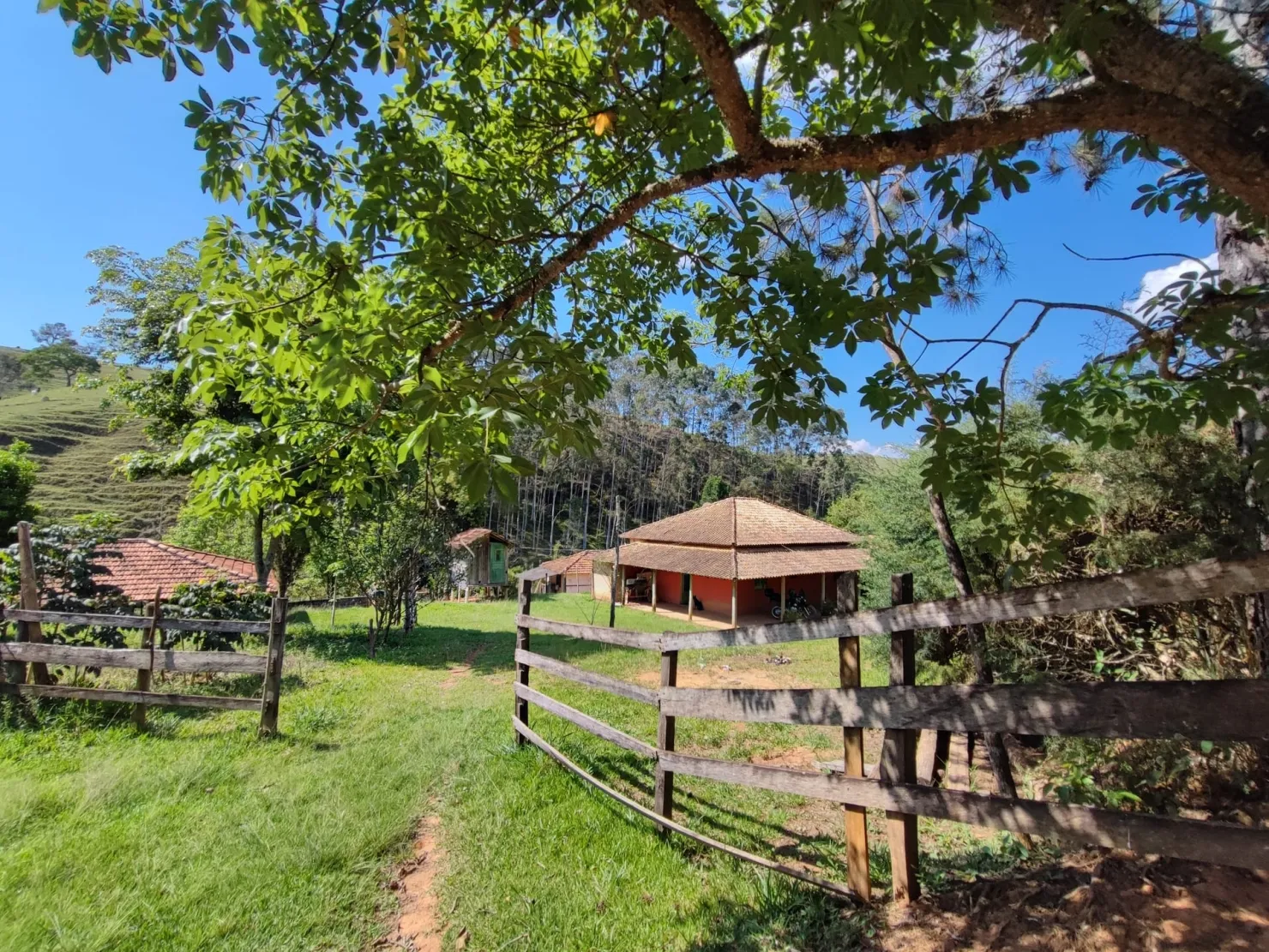 Imagem Chácara à venda 3 Quartos, 1 Suite, 181500M², Centro, Cunha - SP