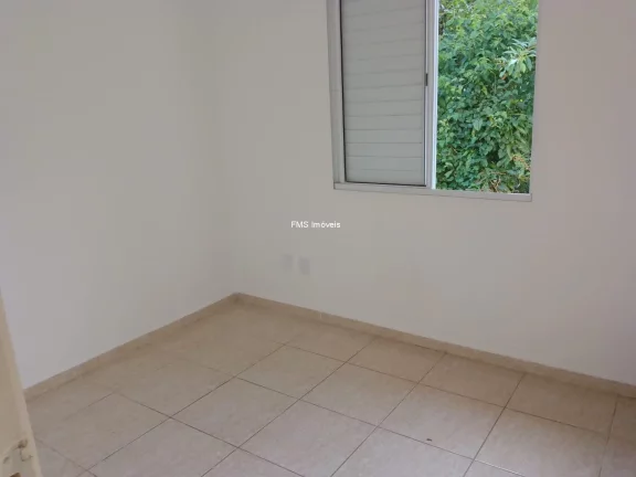 Imagem Casa em Condomínio à Venda em Cotia-SP, Bairro Maranhão: 2 Quartos, 3 Salas, 2 Banheiros, 1 Vaga de Garagem - 68,00 m²