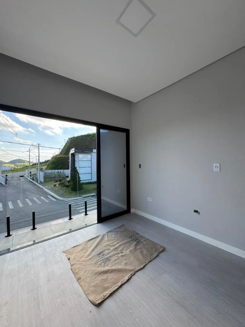 Imagem Sobrado com 3 dormitórios à venda, 230 m² por R$ 2.800.000,00 - Parque Santa Tereza - Santa Isabel/SP