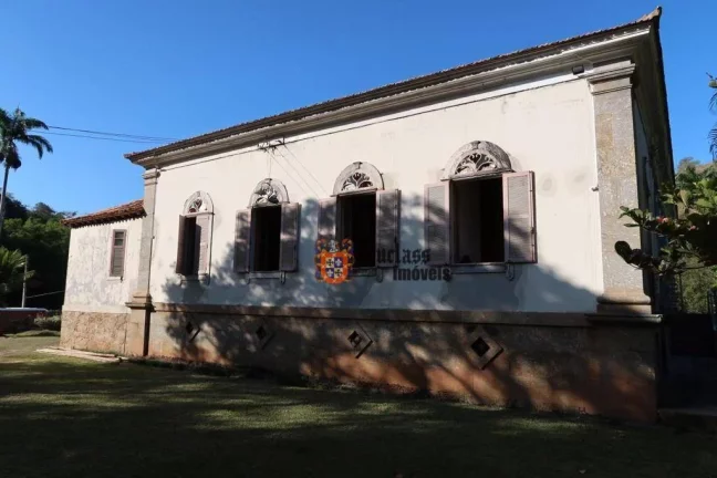 Imagem Fazenda com 10 dormitórios à venda, 1600627 m² por R$ 10.000.000 - São Sebastião do Alto/RJ