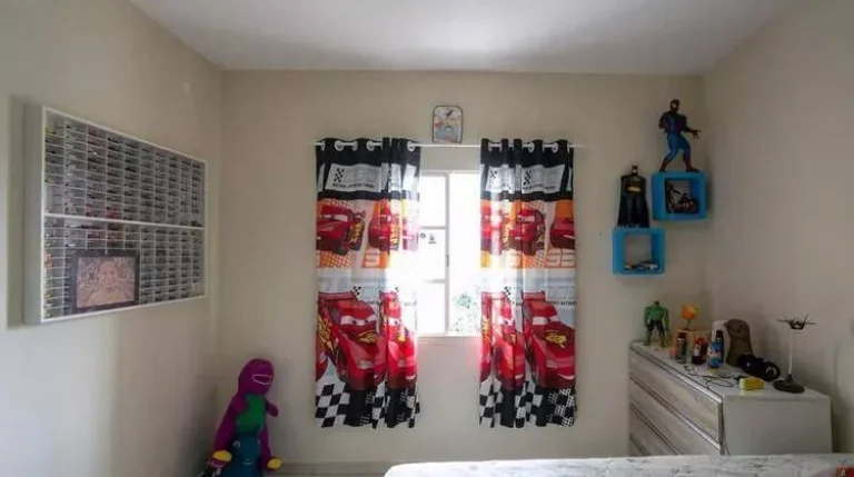 Imagem Sobrado maravilhoso com 200 m² 3 Dormitórios Sendo 1 Suíte 5 Vagas
