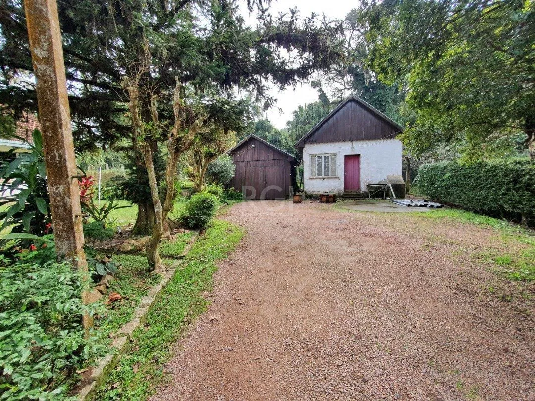 Imagem DOIS GRANDES TERRENOS localizados