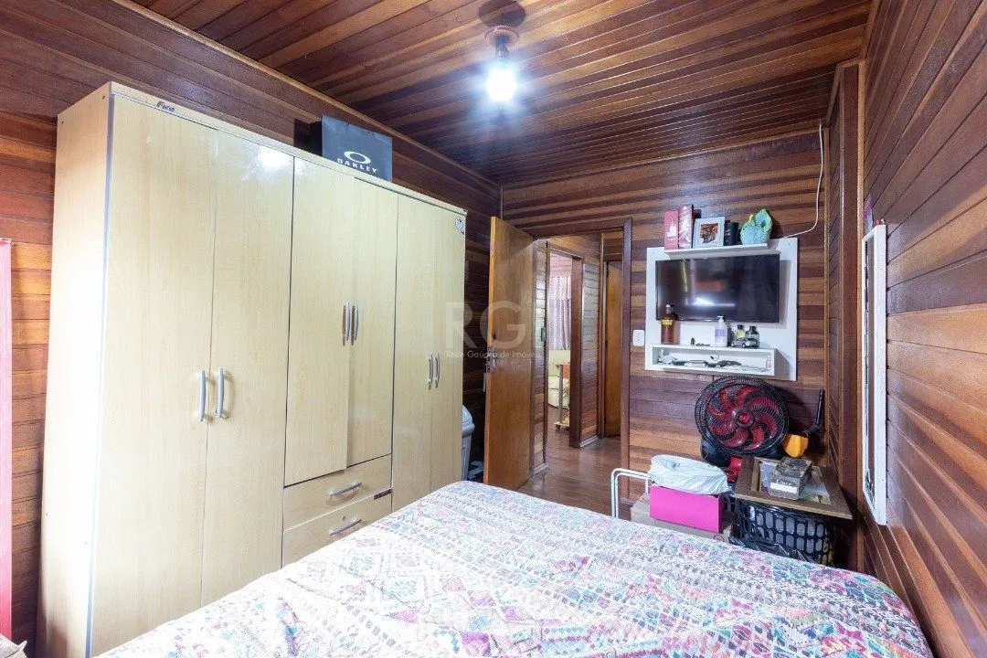 Imagem Casa para Venda - 54m², 2 dormitórios, 4 vagas - Cristal