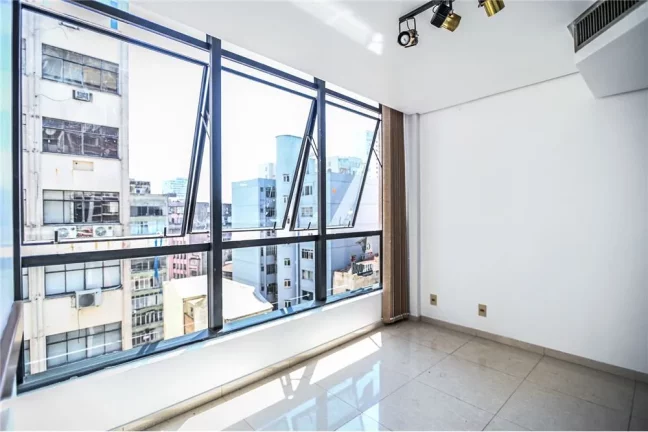 Imagem Sala para venda no bairro Centro Histórico em Porto Alegre