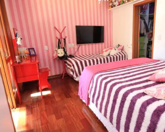 Imagem Casa de Condomínio com 4 Quartos à Venda, 290 m² em Granja Julieta - São Paulo