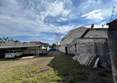 Foto do imóvel Imóvel empresarial(Galpão) em Lorena/SP em Vila Santa Edwiges, Lorena - SP