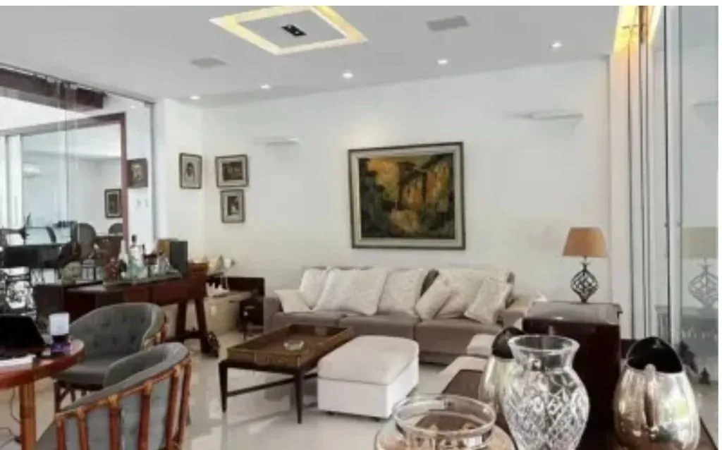 Imagem Casa com 5 dormitórios à venda, 803 m² por R$ 4.199.996,00 - Candelária - Natal/RN