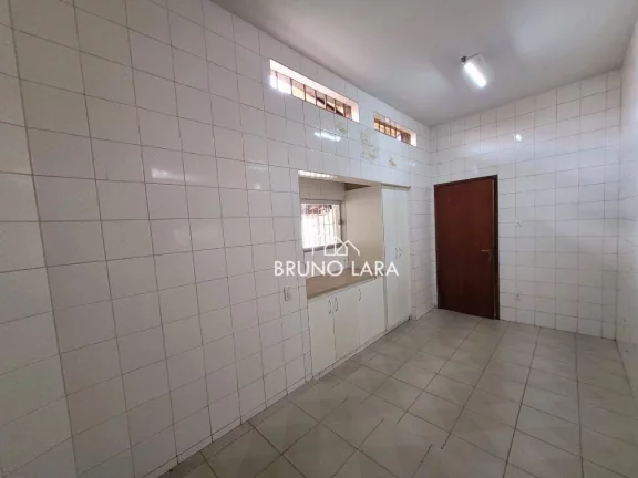 Imagem Casa disponível para locação no Centro - Igarapé/MG
