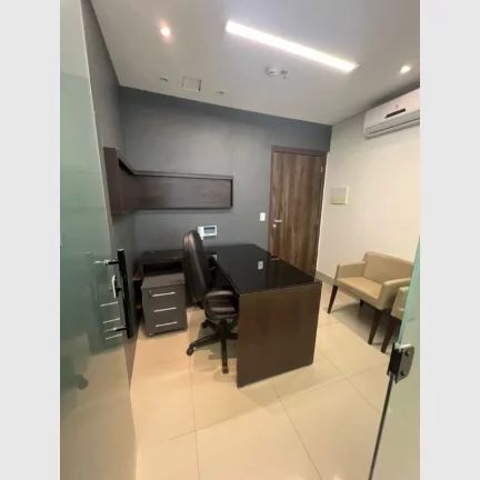 Imagem SALA COMERCIAL em MANAUS - AM, ADRIANÓPOLIS
