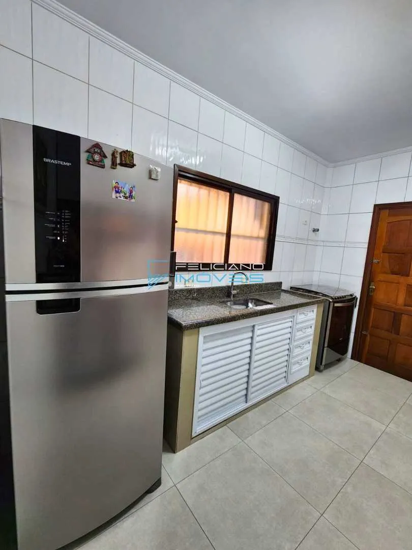 Imagem Sobrado com 2 quartos, Guilhermina, Praia Grande - R$ 650 mil, Cod: 7346