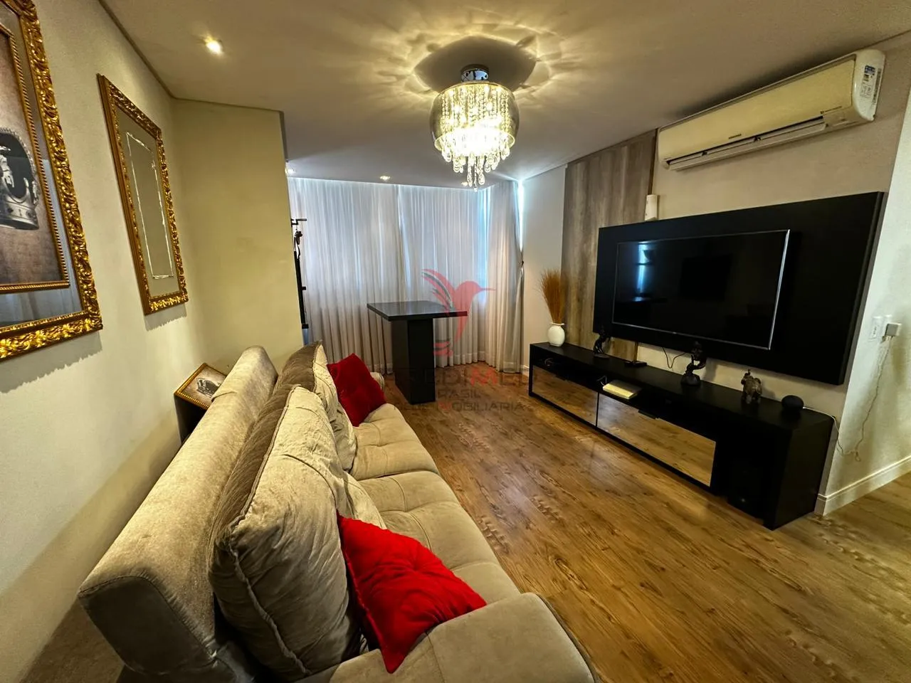 Imagem Apartamento de 3 Quartos , Mobiliado, sacada e churrasqueira , no Jaraguá Esquerdo. SC