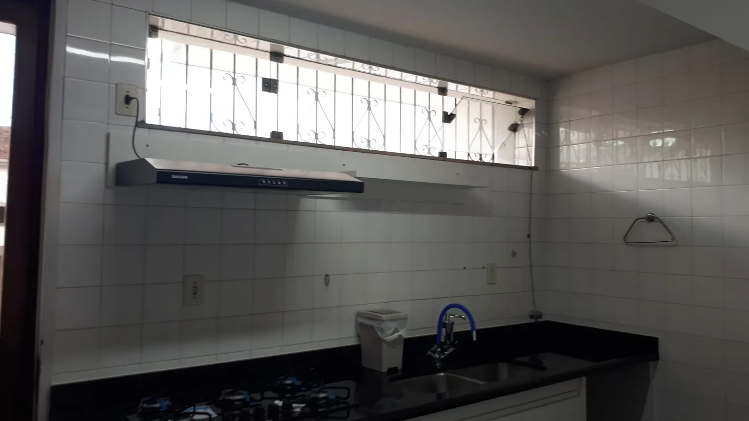 Imagem Casa à venda 3 Quartos, 1 Suite, 2 Vagas, 330M², Jardim Boa Vista, Pindamonhangaba - SP