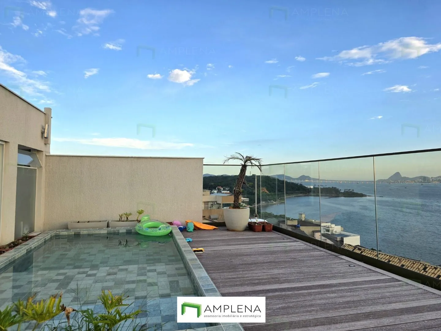 Imagem Espetacular Cobertura com Vista Panorâmica à venda no Jardim Guanabara - Rio de Janeiro/RJ