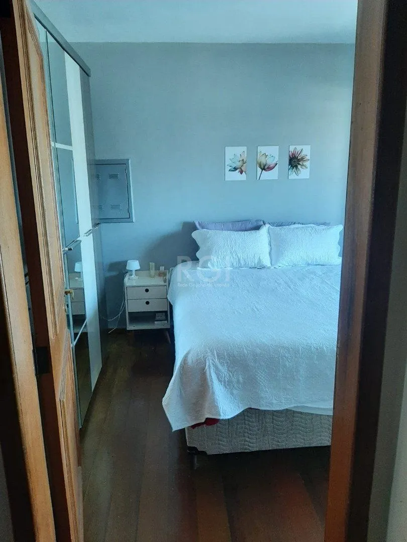 Imagem Casa Condominio para Venda - 254.38m², 4 dormitórios, sendo 2 suites, 2 vagas - Vila Assunção