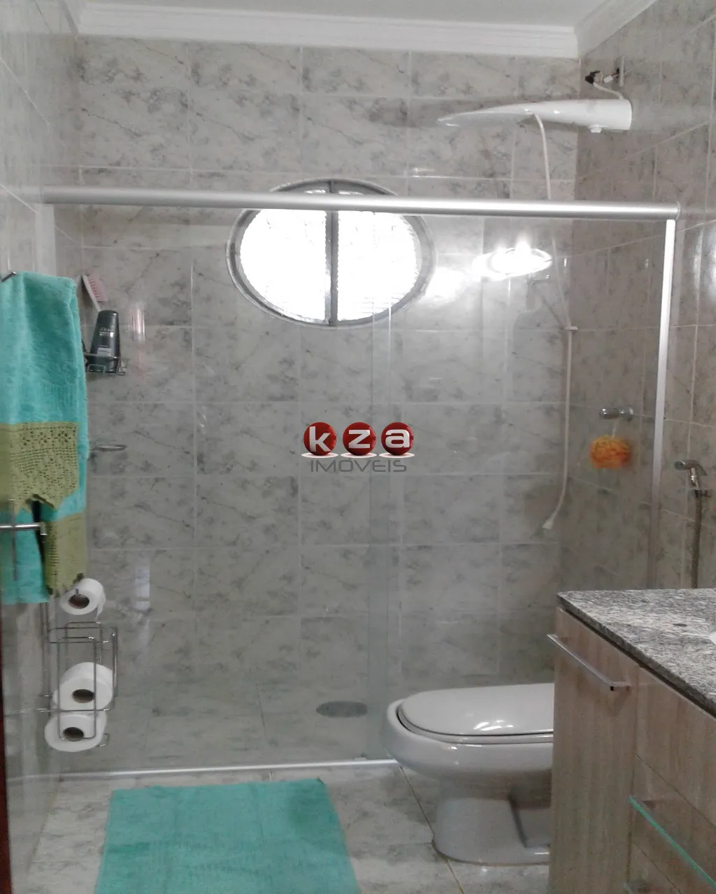 Imagem Imperdível: Casa à venda em Valinhos-SP, Vila São Sebastião - 3 quartos, 1 suite, 2 salas, 3 banheiros, 3 vagas, 170m².