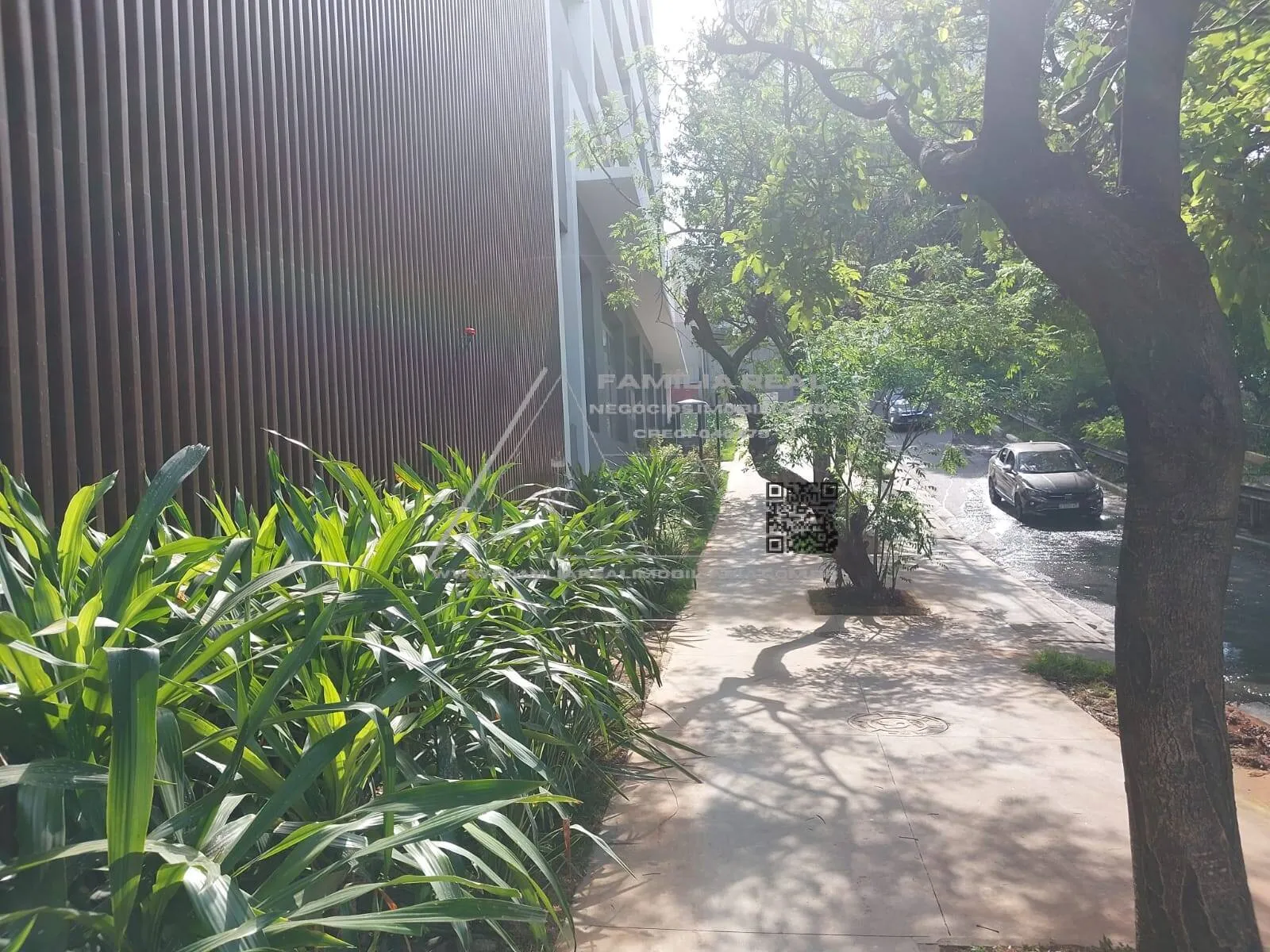 Imagem SALA COMERCIAL PARA VENDA OU LOCAÇÃO, NA VILA MATILDE
