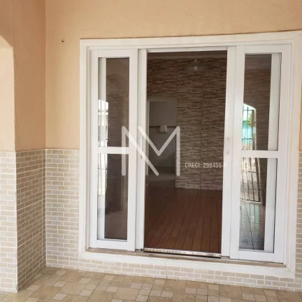 Imagem Casa à venda 3 Quartos 1 Suíte 200m² - Bairro Santana