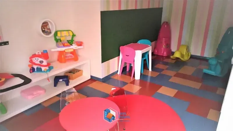 Imagem APTO A VENDA COM 76M² 3 DORM (SENDO 1 SUÍTE) 2 VAGAS COM PLAJEJADO E SACADA ENVIDRAÇADA COM CHURRASQUEIRA A CARVÃO - IMPECÁVEL. GAMA SANTANA