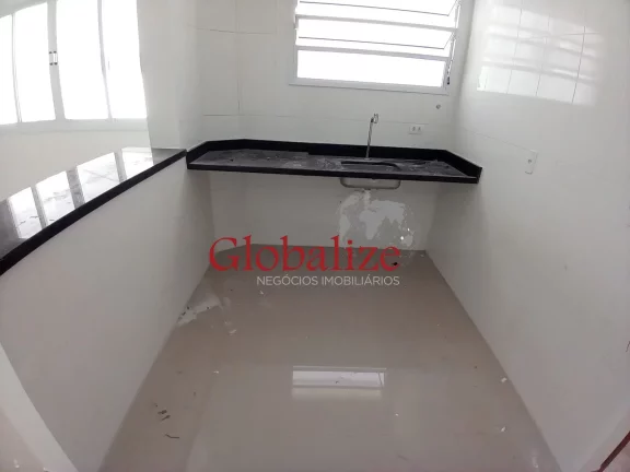Imagem Sobreposta com 3 suítes no bairro do Embaré por R$ 862.000,00