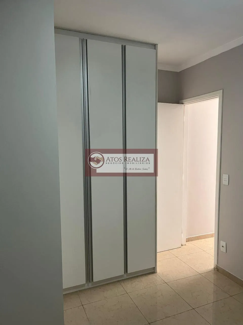 Imagem Vendo Oportunidade no Morumbi. Apartamento de 51m2, com 2 Dormitirios, Sacada, 1 Vaga fixa e cobertas, R$: 490.000. Valor de oportunidades imperdível no Morumbi.