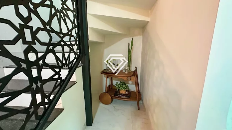 Imagem Sobrado 4 Quartos sendo uma Suítes, 196 m² à venda na 407 Sul- Residencial Amarante