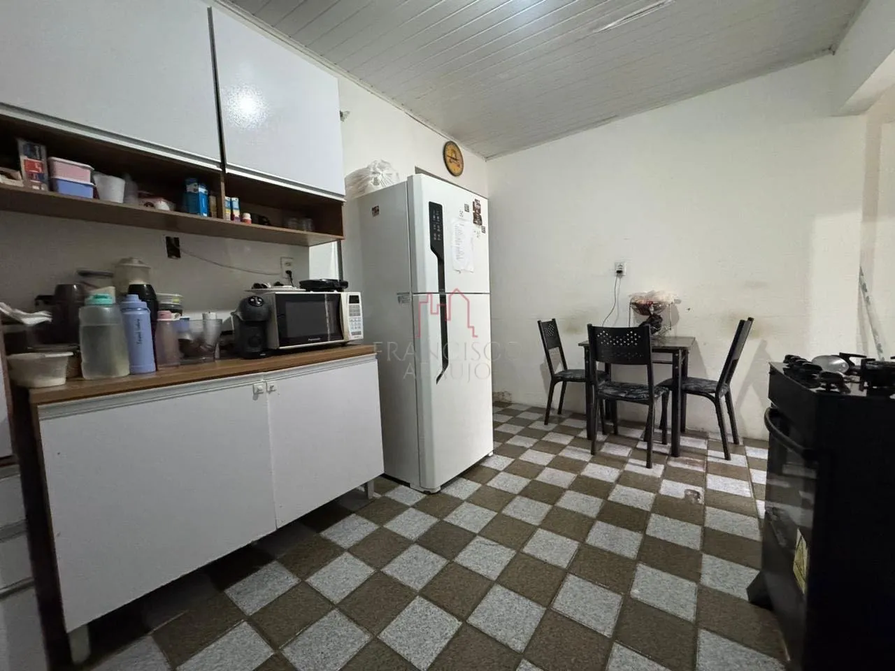 Imagem CASA À VENDA NO BAIRRO DO POÇO ? PRÓXIMA À PRAÇA GUIMARÃES PASSOS

Excelente oportunidade para...