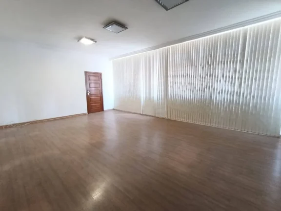 Imagem Excelente apartamento com 153 m²