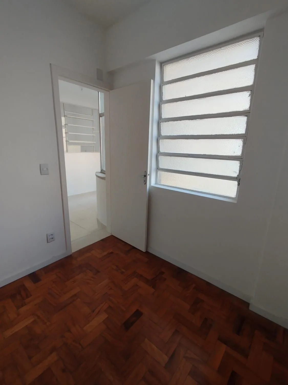 Imagem Apartamento de 2 dormitórios com dependência - 75 m² | Rua Riachuelo