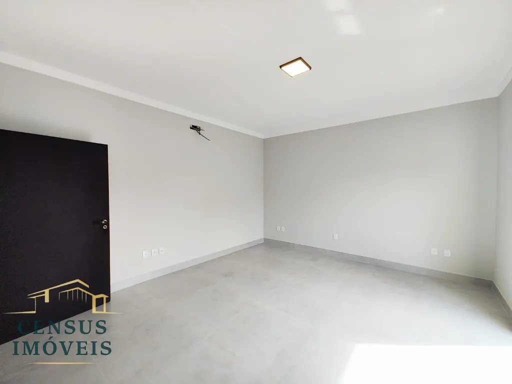 Foto do imóvel: Imperdível Casa à Venda em Vinhedo-SP, Marambaia: 3 quartos, 1 suíte, 7 salas, 4 banheiros, 4 vagas, 277m²! em Marambaia