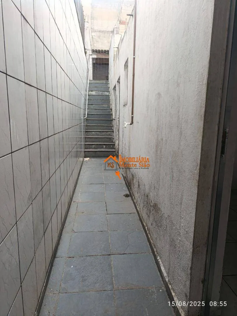 Imagem Casa com 3 dormitórios à venda, 250 m² por R$ 650.000,00 - Jardim Adriana - Guarulhos/SP