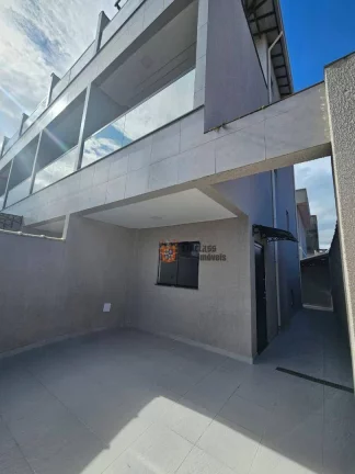 Foto do imóvel Sobrado com 3 dormitórios à venda, 100 m² por R$ 570.000,00 - Maracanã - Praia Grande/SP