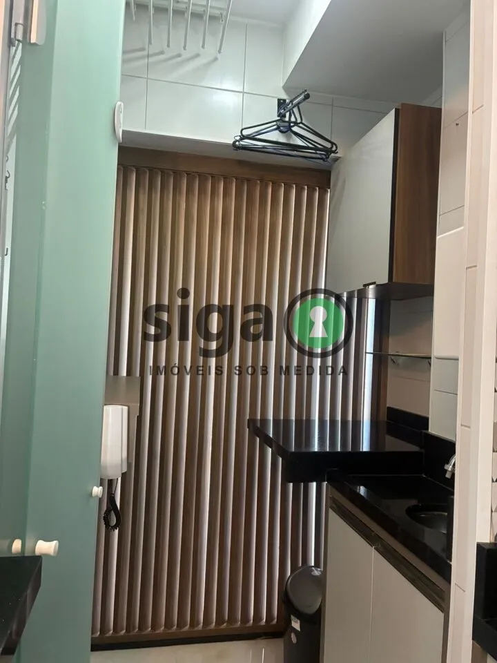 Imagem LOCAÇÃO Apartamento (Semi Mobiliado) Campo Belo com 2 quartos, uma suíte e duas Vagas