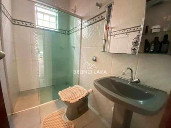 Imagem Casa à venda em Igarapé, bairro Três Poderes.