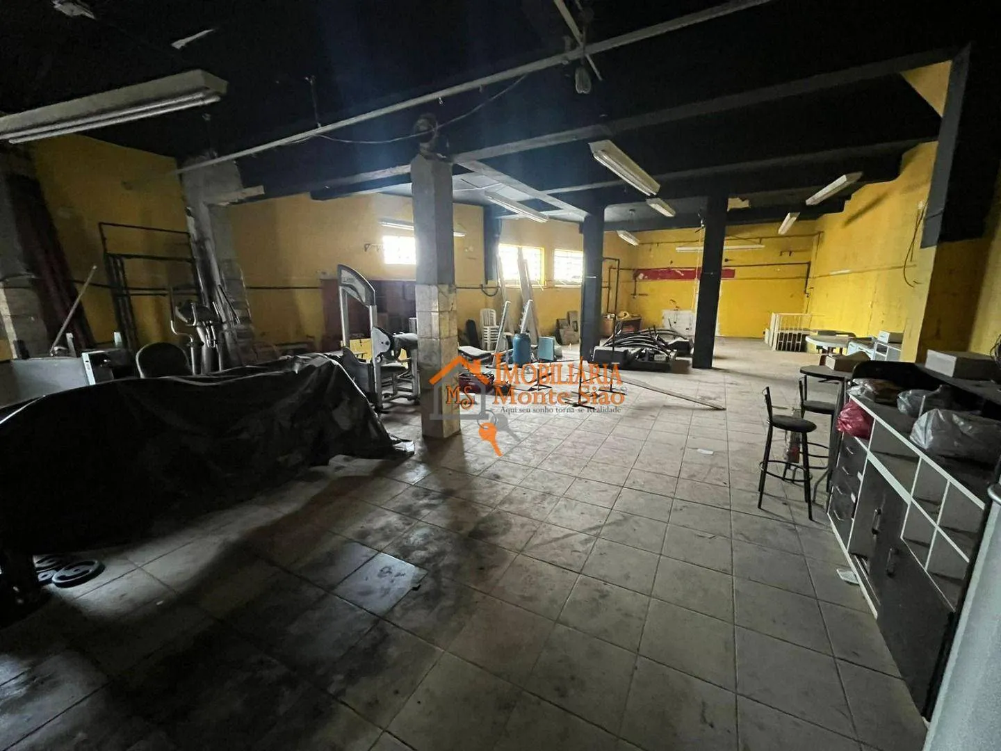Imagem Prédio, 220 m² - venda por R$ 1.100.000,00 ou aluguel por R$ 8.400,00/mês - Jardim Palmira - Guarulhos/SP