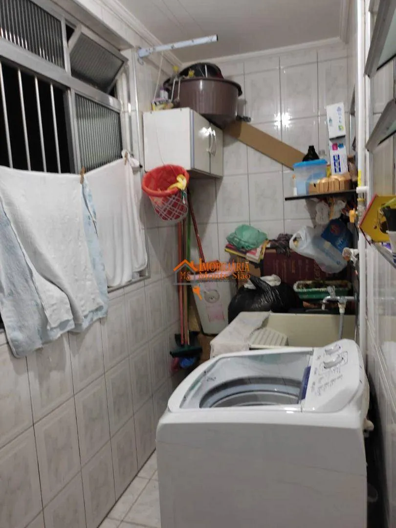 Imagem Apartamento com 2 dormitórios à venda, 60 m² por R$ 266.000,00 - Pimentas - Guarulhos/SP