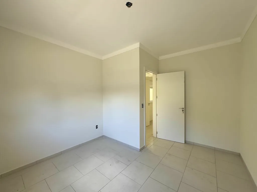 Imagem Casa de Condomínio em Olaria