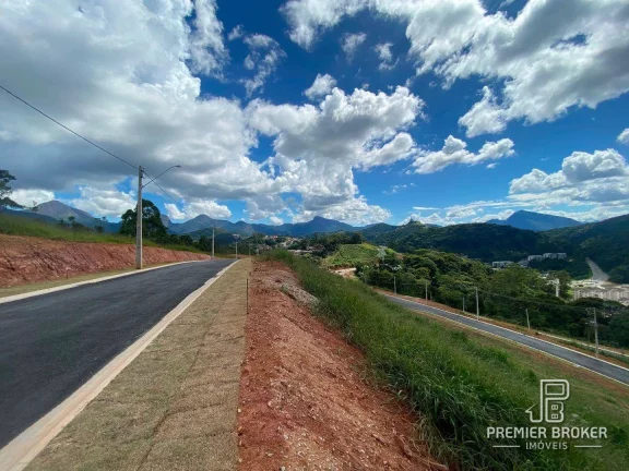 Imagem Terreno à venda, 532 m² por R$ 350.000,00 - Ermitage - Teresópolis/RJ