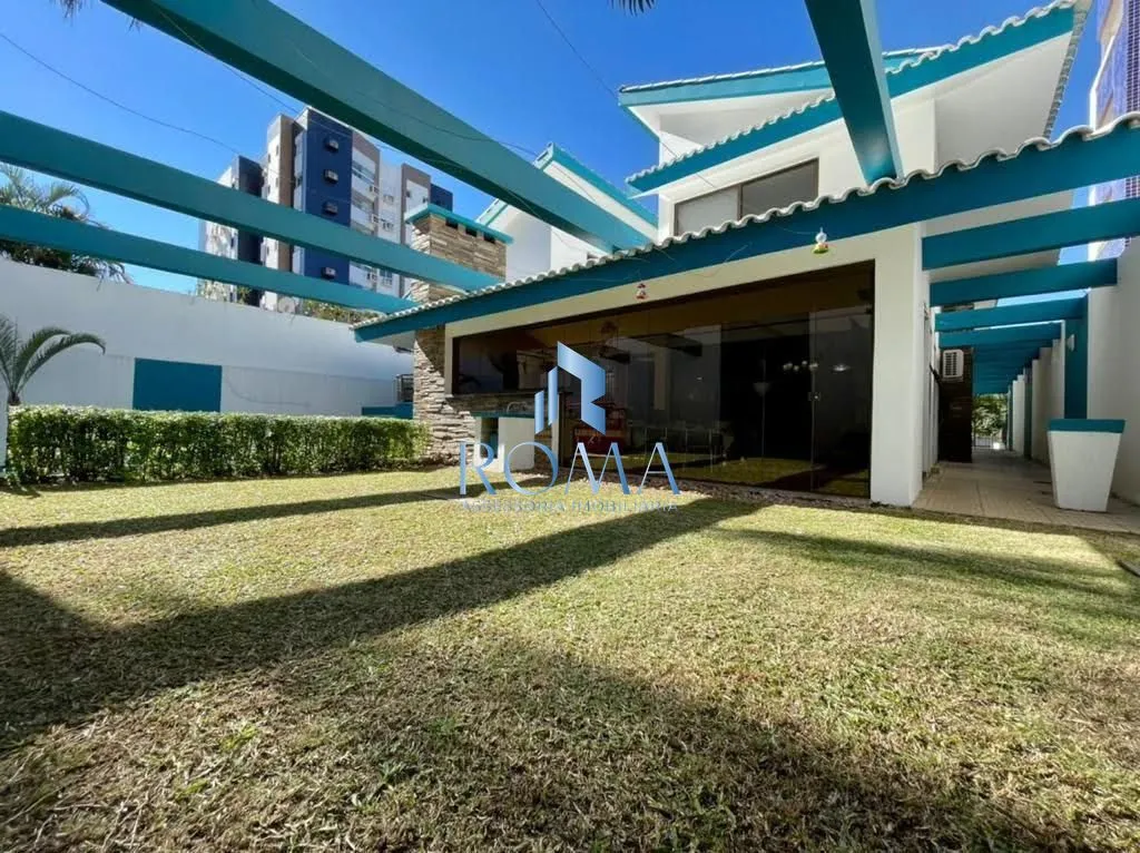 Imagem Casa 6 dormitórios à venda Nossa Senhora de Lourdes Santa Maria/RS