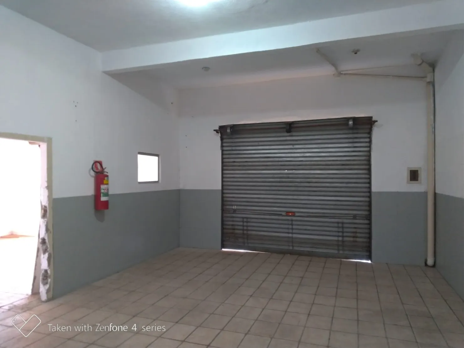 Imagem Comercial para Locação 200M², São Gonçalo, Taubaté - SP