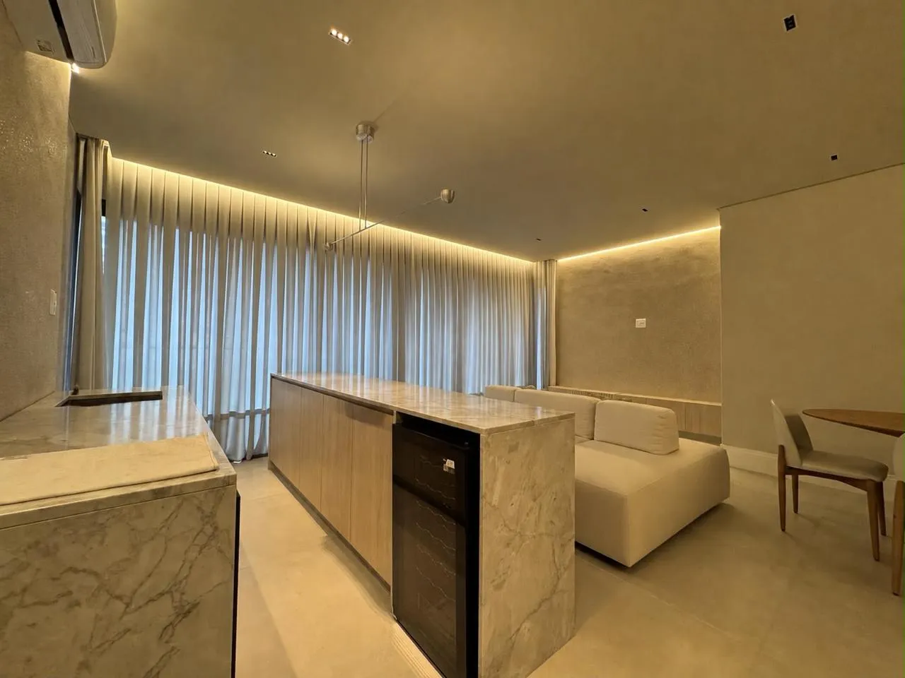 Imagem Apartamento à venda com 138.07m2 por R$ 4.200.000,00