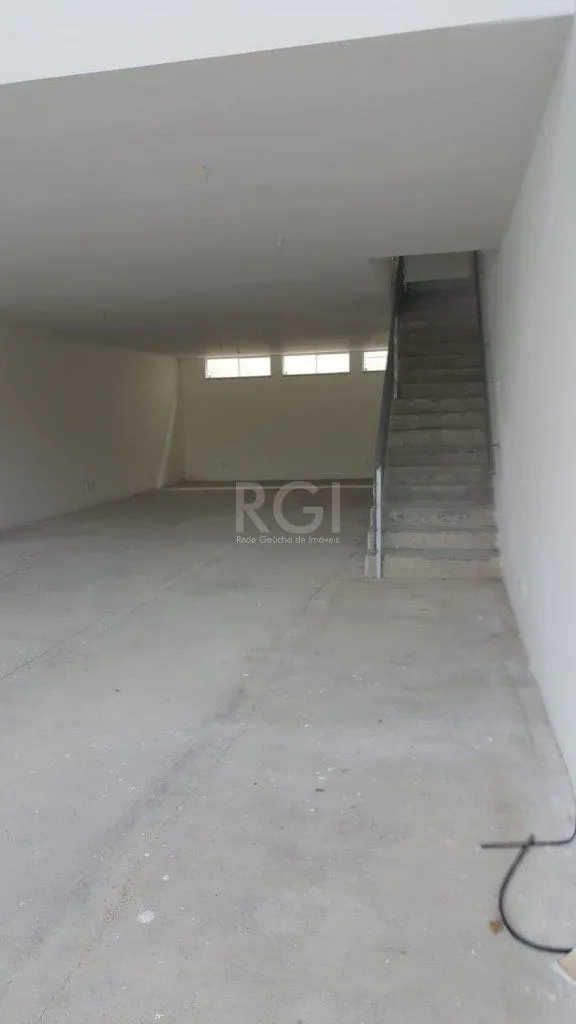 Imagem Loja para Venda - 210m², 0 dormitórios, 2 vagas - São Sebastião