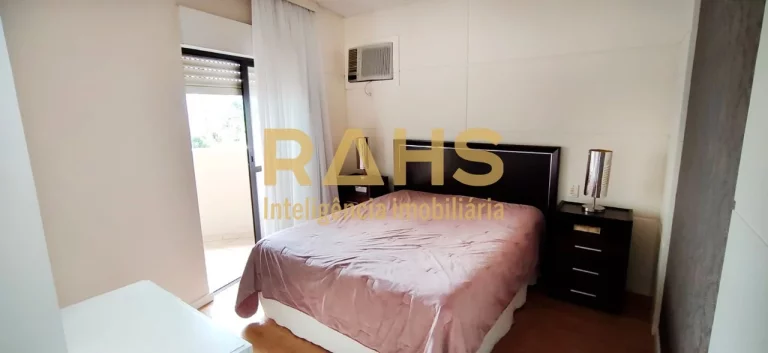 Imagem Buscando aquele apartamento amplo com 3 suítes e no Centro de Joinville? Sua busca termina aqui, es...