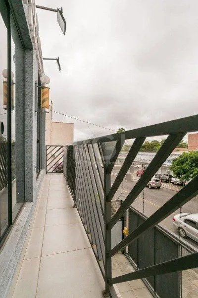 Imagem Prédio comercial no Bairro Partenon