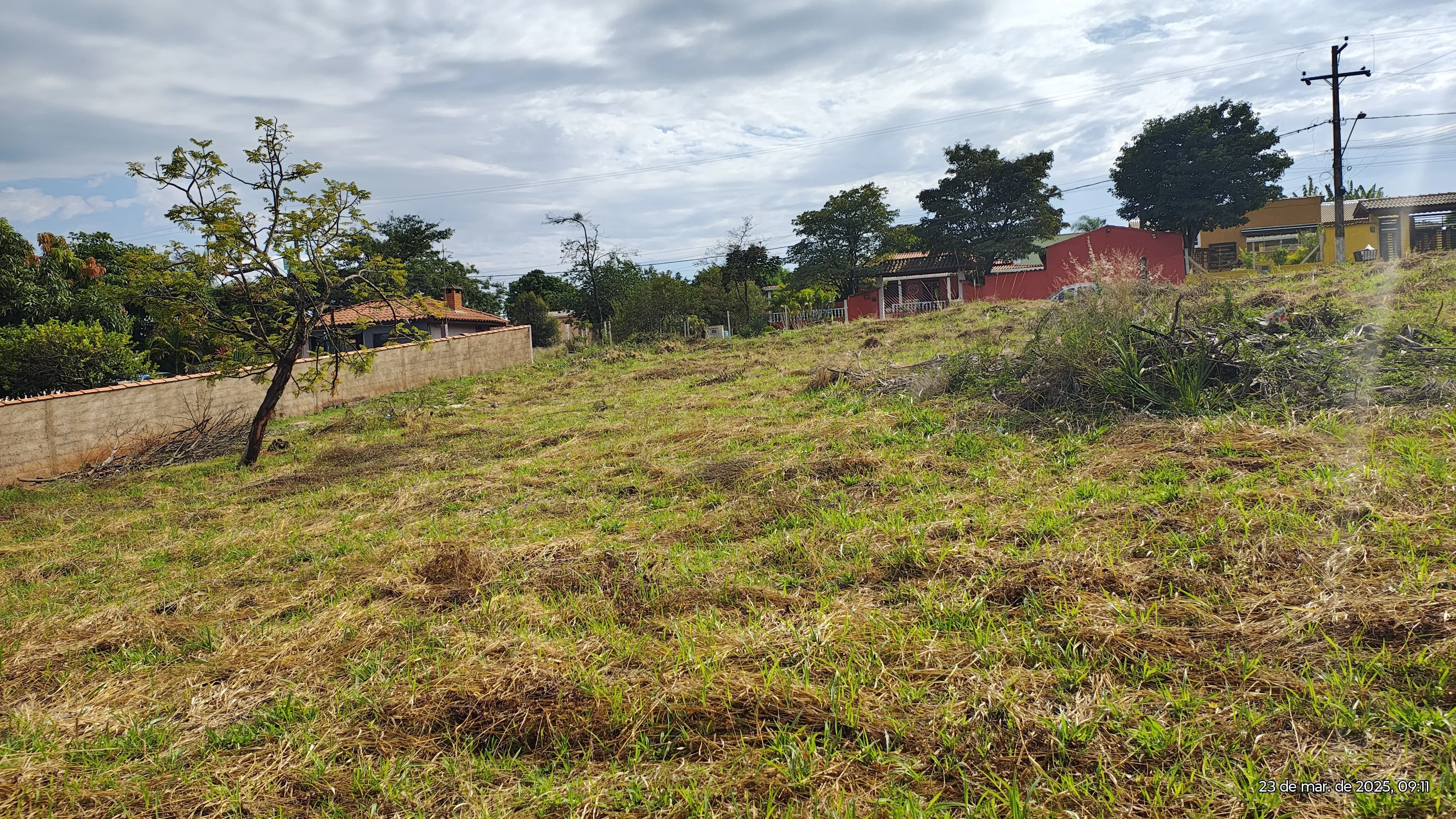 Imagem Terreno para Chácara no Condomínio Arco Íris ? Plano, de Esquina e Ótima Localização