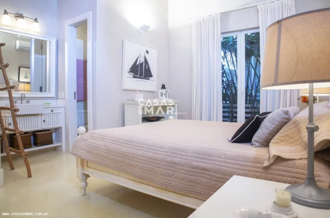 Imagem Casa Frente Mar para Temporada em Armação dos Búzios / RJ no bairro Praia Rasa